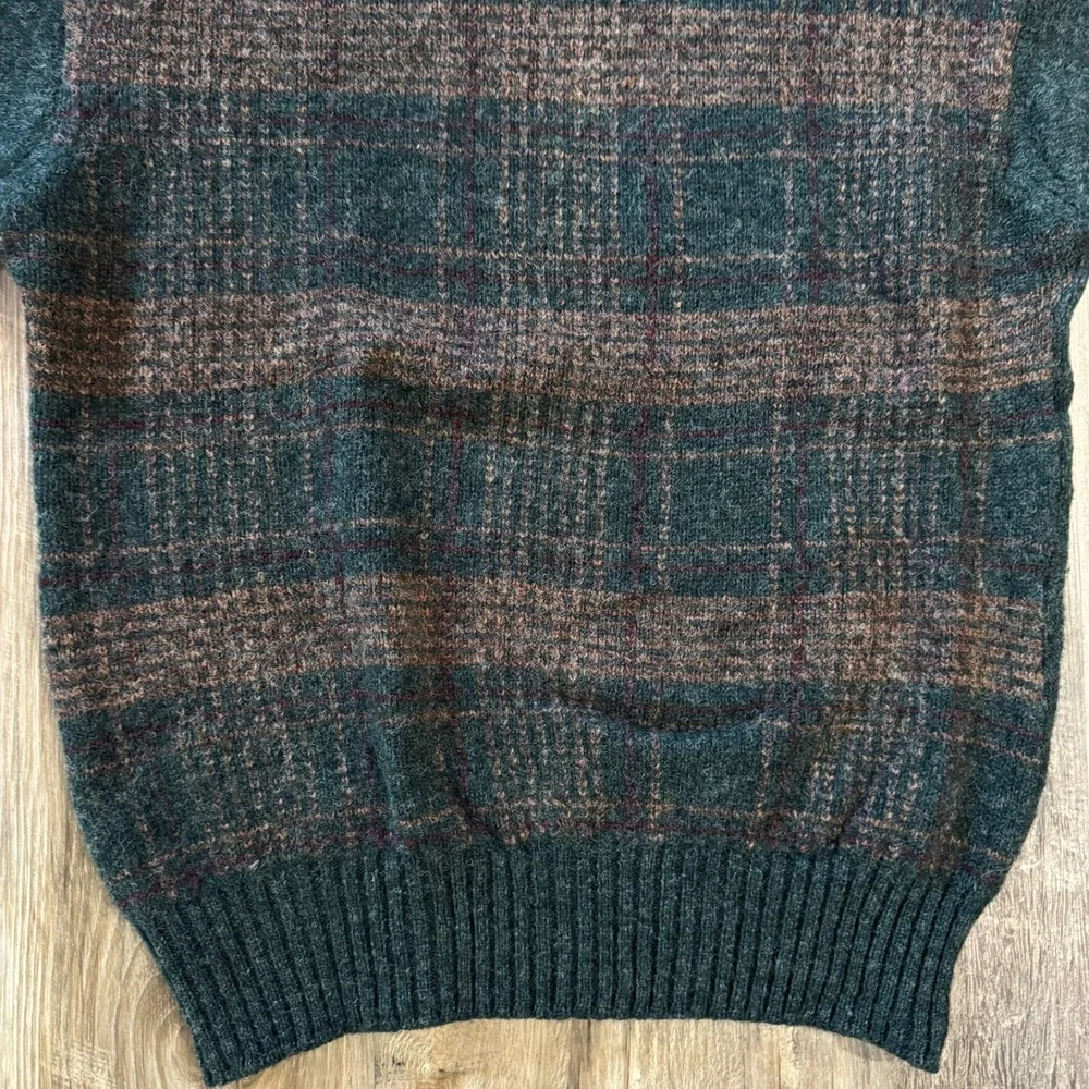 VTG 80s 90s Christopher Hayes Irish Shetland Wool Plaid Sweater Size L Fits M